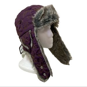 NWT Pistil Cupcake Hat in Plum  [335]